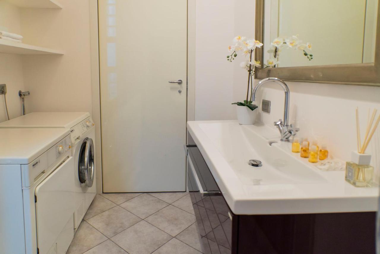 Trilocale Centro, Esclusivo 100 Mq Con 3 Balconi Appartement
